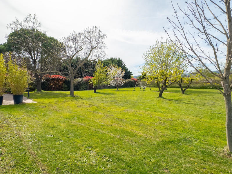 Maison - 180 m² - 5 pièces