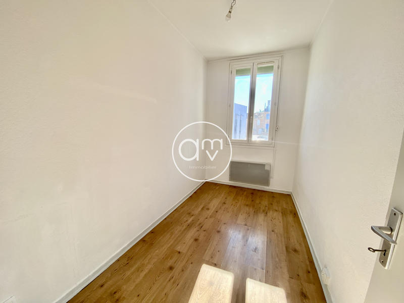 Appartement - 63 m² - 4 pièces