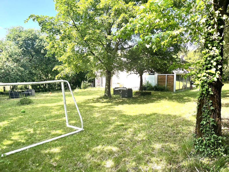 Maison - 105 m² - 4 pièces