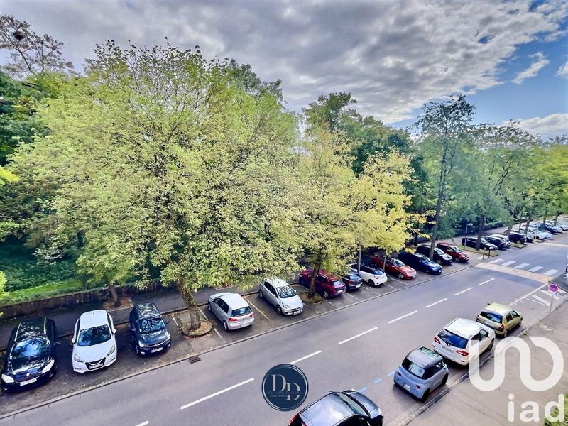 Appartement - 90 m² - 4 pièces