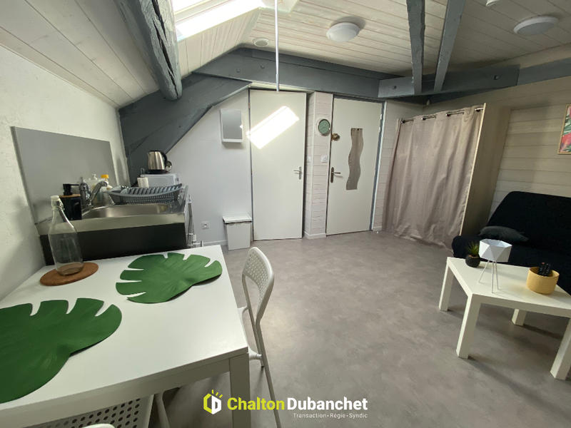 Appartement - 15 m² - 1 pièce