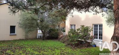 Maison - 143 m² - 6 pièces