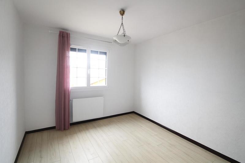 Maison - 147 m² - 6 pièces