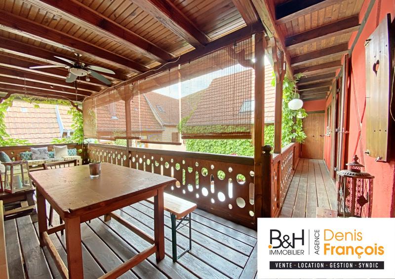 Maison ancienne - 250 m² - 8 pièces