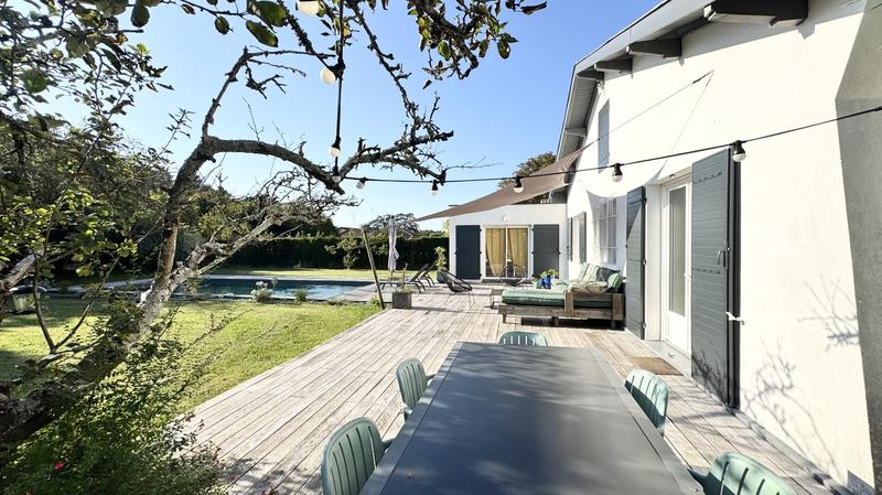 Maison - 138 m² - 5 pièces