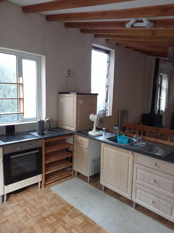 Maison - 231 m² - 12 pièces