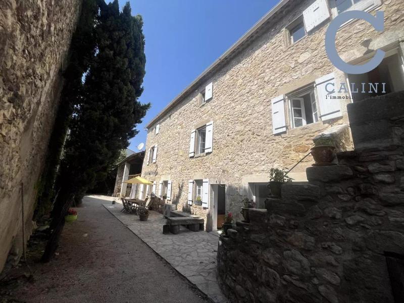 Maison de village - 195 m² - 7 pièces