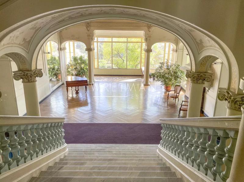 Appartement - 86 m² - 2 pièces