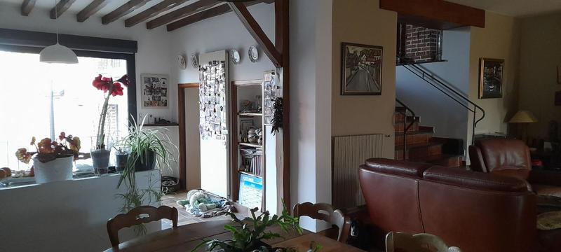 Maison - 330 m² - 6 pièces