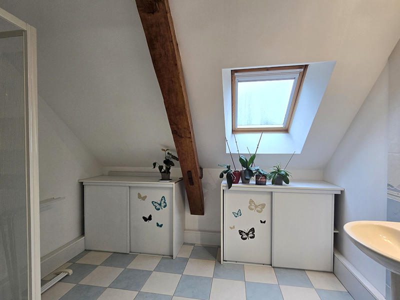 Maison - 170 m² - 8 pièces