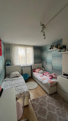 Appartement - 79 m² - 4 pièces