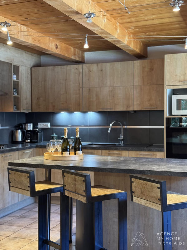 Maison - 144 m² - 5 pièces