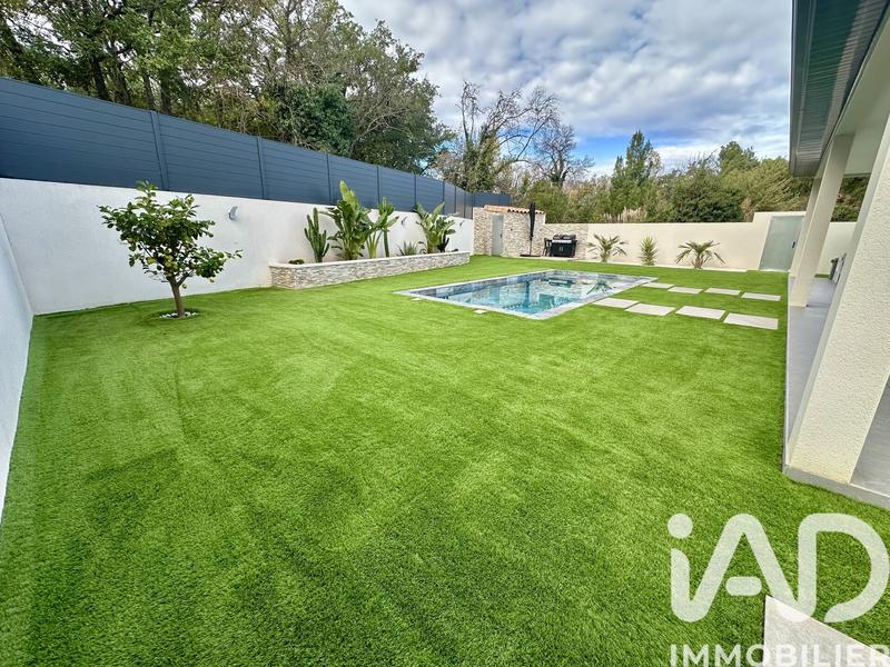 Maison - 163 m² - 6 pièces