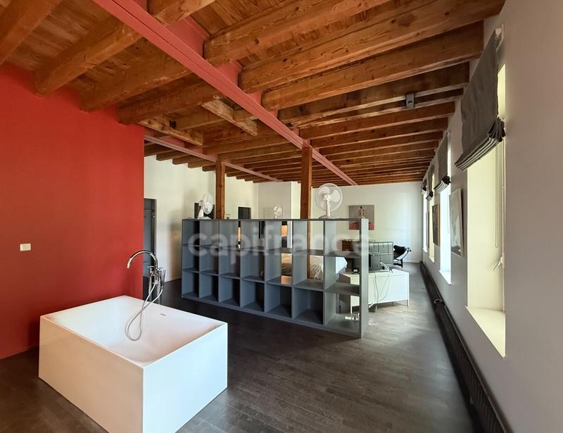 Maison bourgeoise - 596 m² - 5 pièces