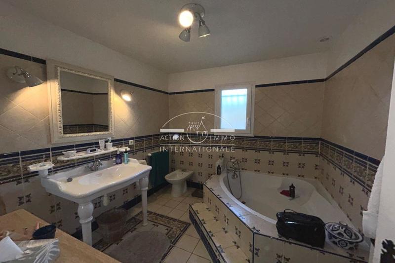 Villa - 120 m² - 5 pièces