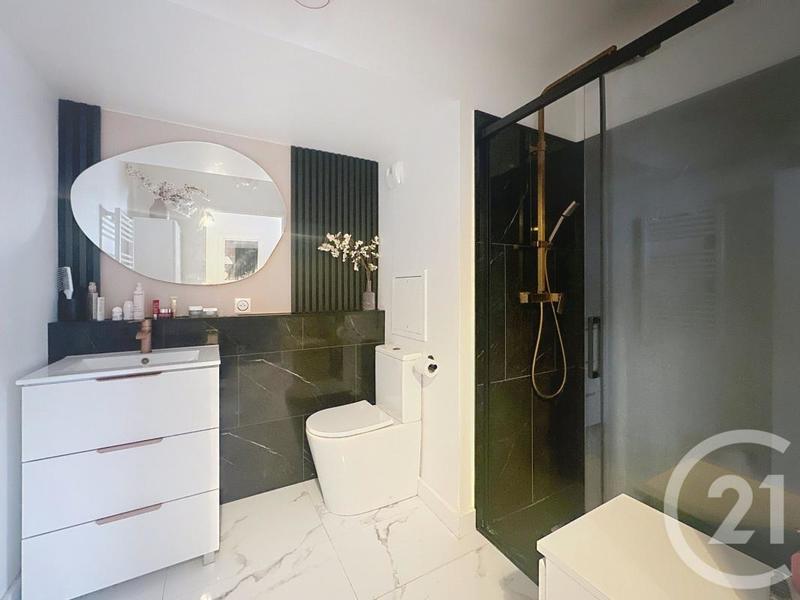 Duplex - 98 m² - 5 pièces