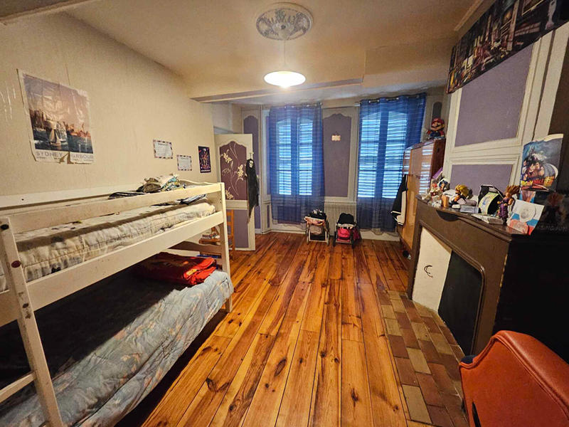 Immeuble - 6 pièces