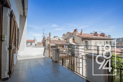 Appartement - 86 m² - 2 pièces