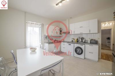 Appartement - 106 m² - 4 pièces