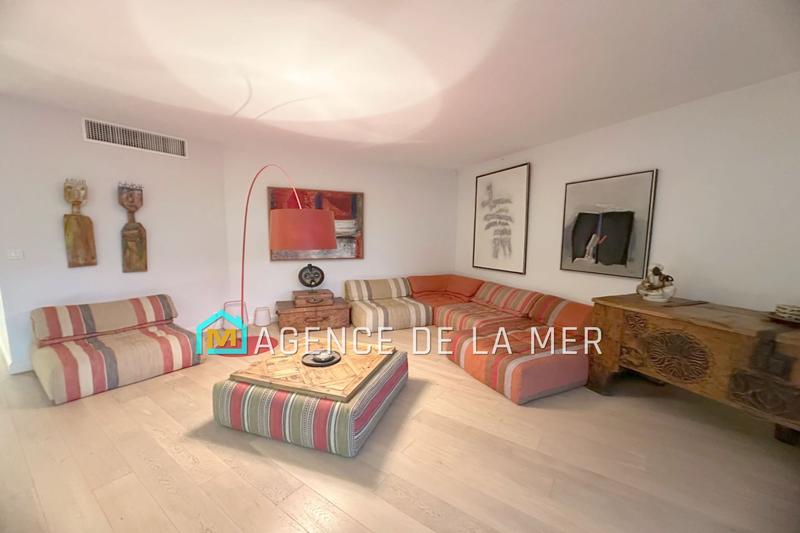 Appartement - 121 m² - 4 pièces