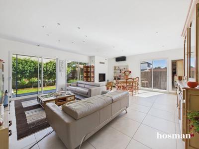 Maison - 167 m² - 5 pièces