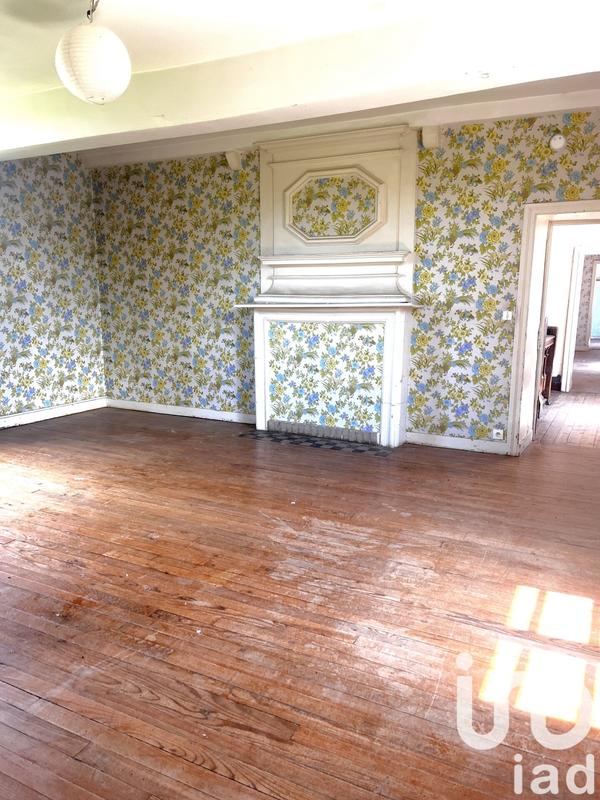 Maison - 208 m² - 8 pièces