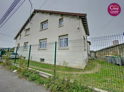 Appartement - 104 m² - 5 pièces