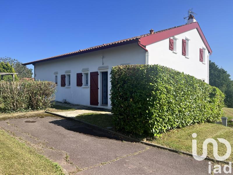 Maison - 209 m² - 7 pièces