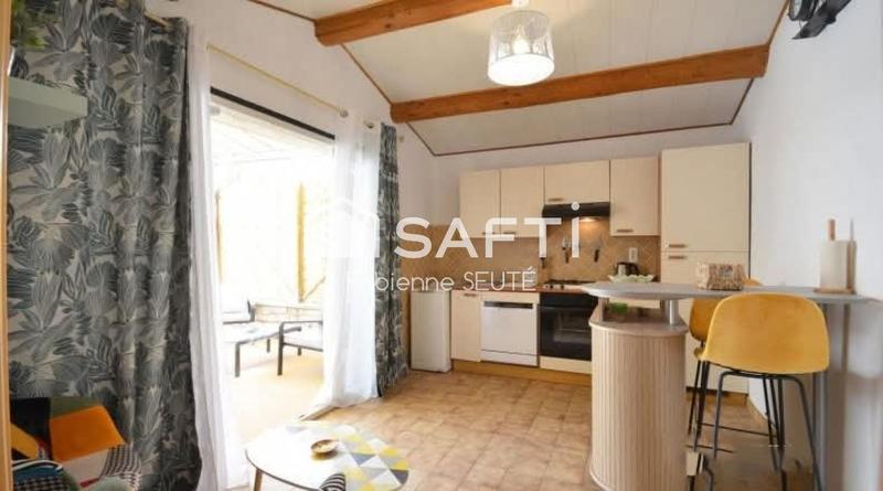 Maison - 240 m² - 8 pièces