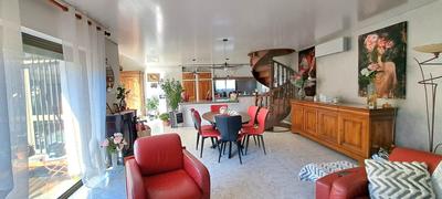 Villa - 163 m² - 4 pièces