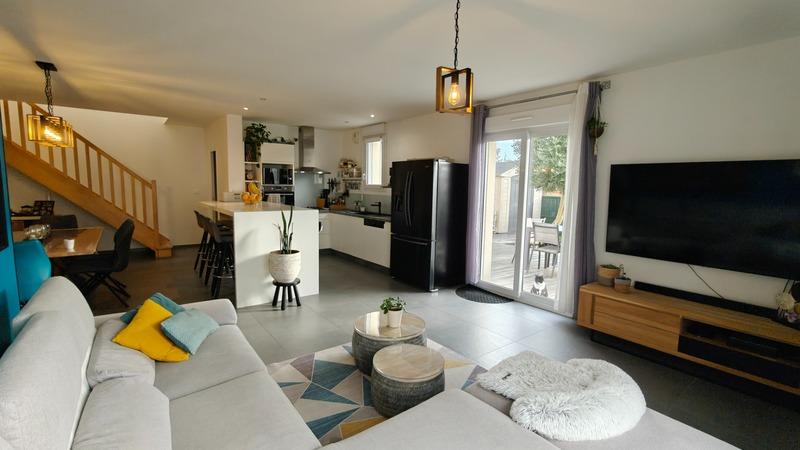 Maison - 157 m² - 7 pièces