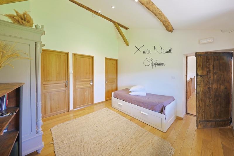 Longère - 355 m² - 11 pièces