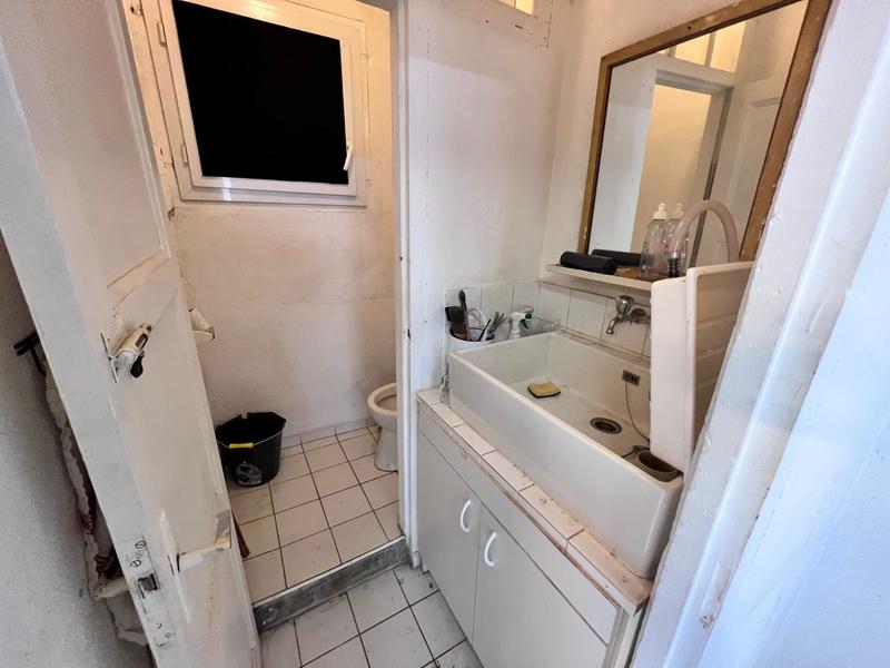 Local d'activités - 65 m² - 1 pièce