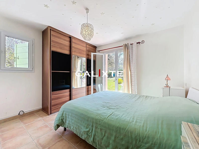 Villa - 215 m² - 5 pièces