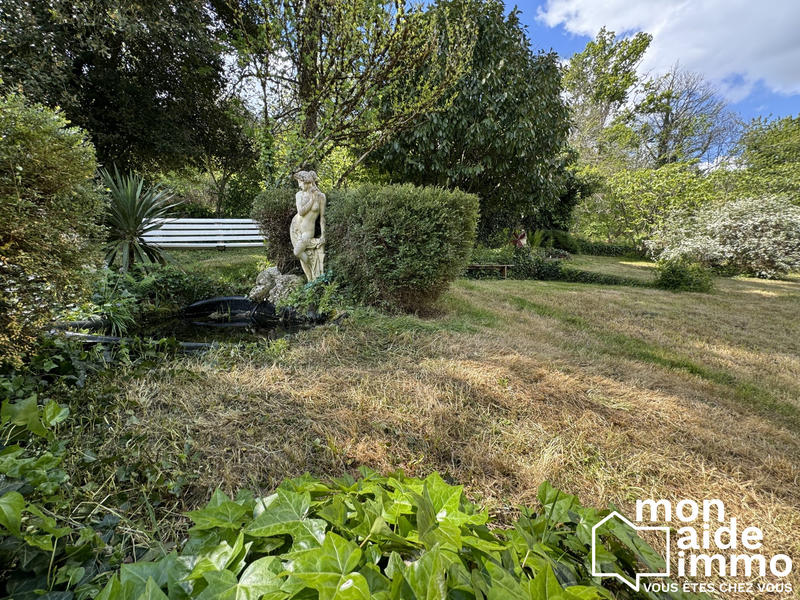 Maison - 185 m² - 6 pièces