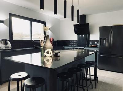 Maison - 95 m² - 4 pièces