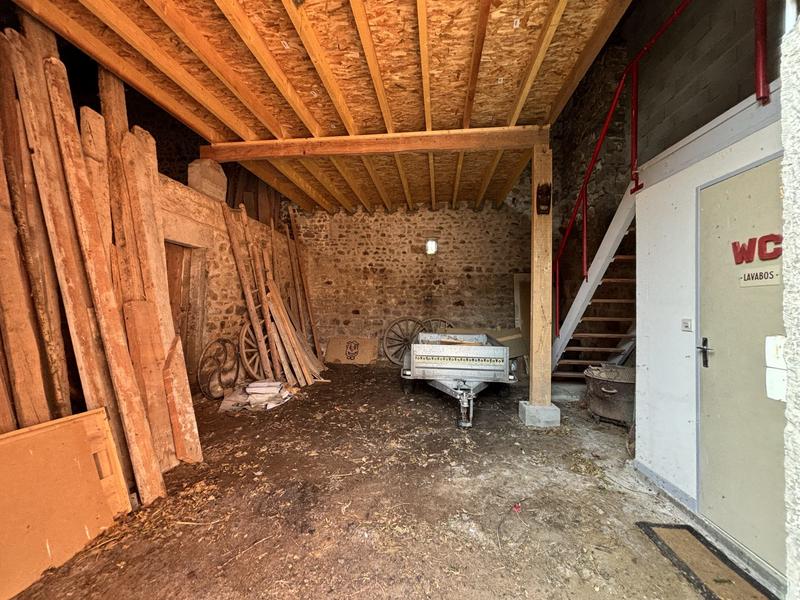 Maison ancienne - 180 m² - 7 pièces