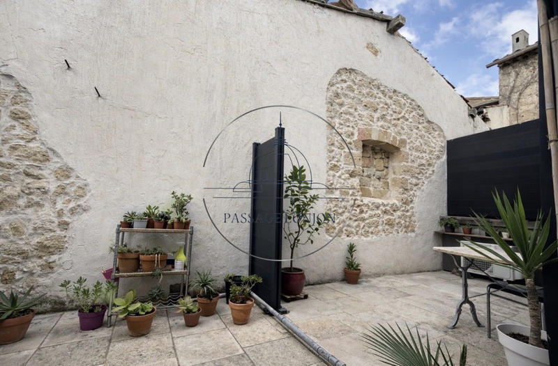 Appartement - 100 m² - 3 pièces