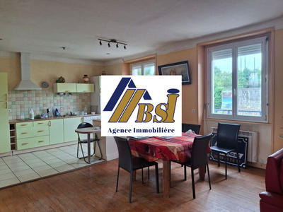 Maison traditionnelle - 122 m² - 5 pièces