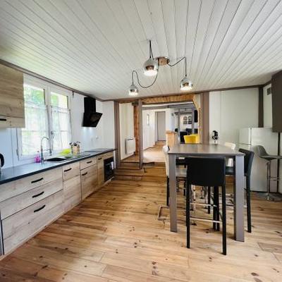 Maison - 95 m² - 7 pièces