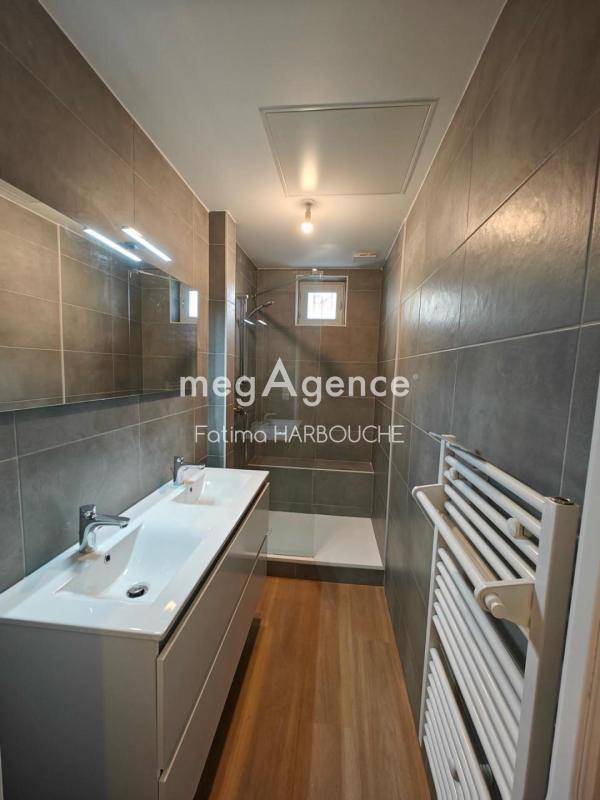 Appartement - 75 m² - 3 pièces