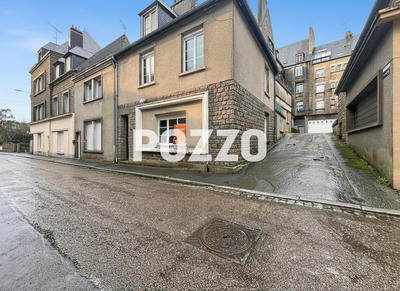 Maison - 91 m² - 5 pièces