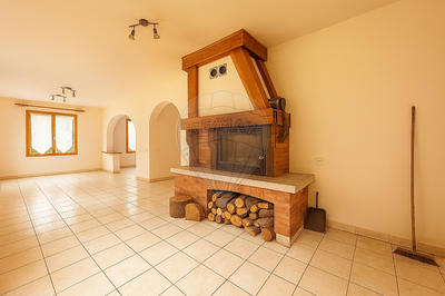 Maison - 239 m² - 5 pièces