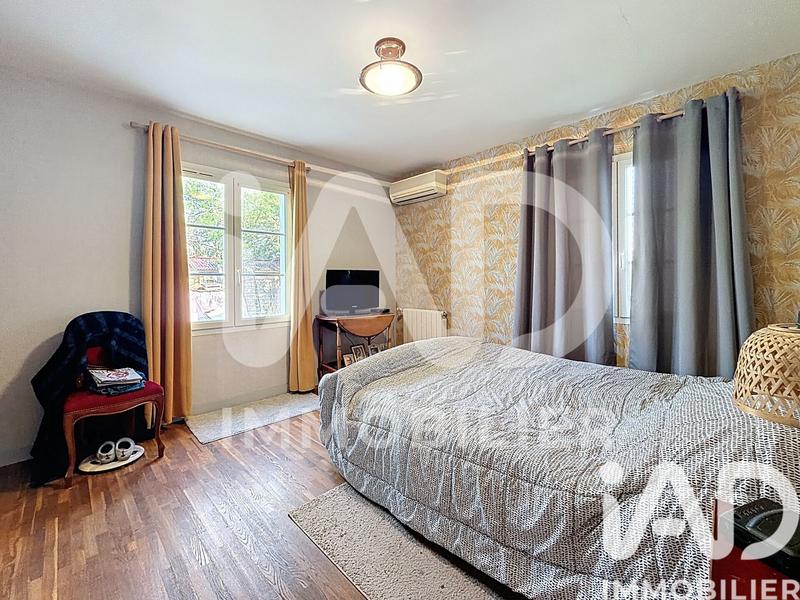 Maison - 187 m² - 7 pièces