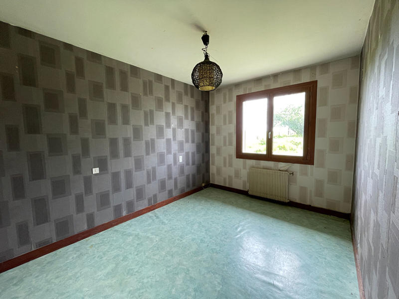 Maison - 95 m² - 5 pièces