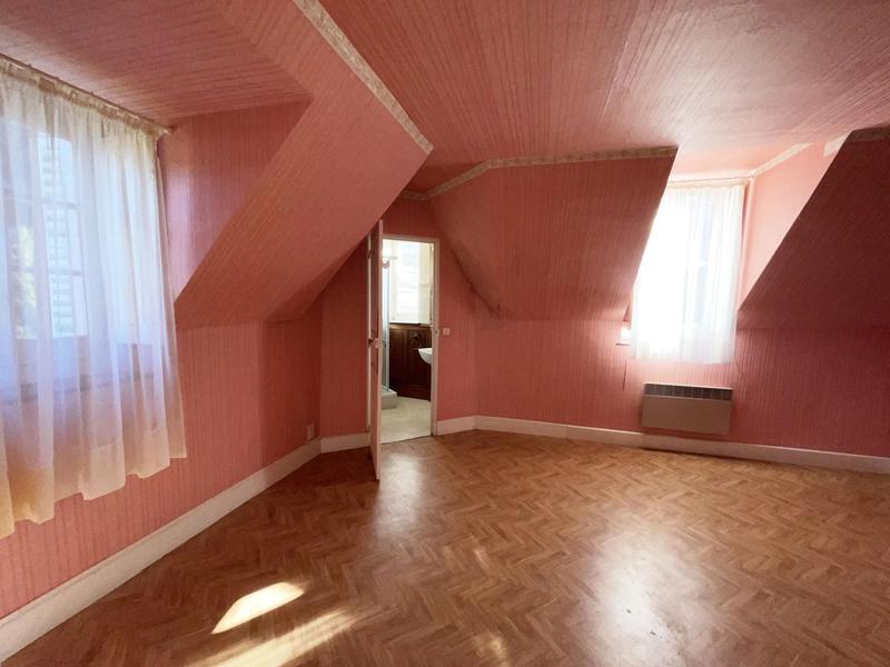 Maison de maîtres - 277 m² - 22 pièces