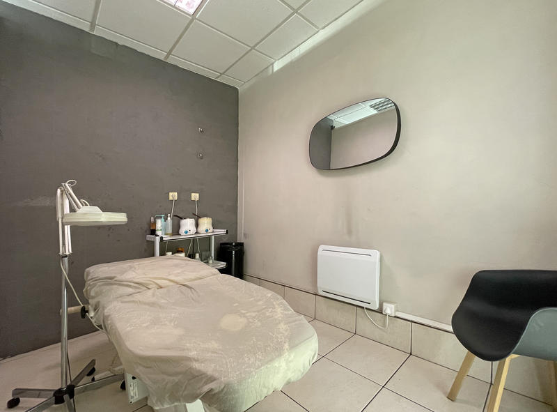 Fonds de commerce - Magasins - 41 m²