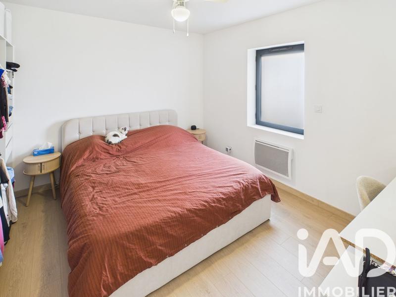 Maison - 210 m² - 6 pièces