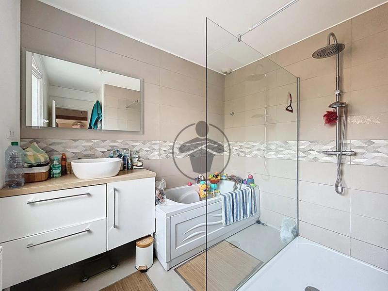 Maison - 116 m² - 6 pièces