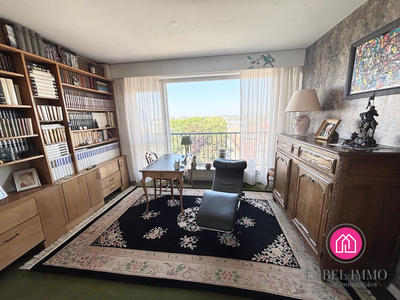 Appartement - 100 m² - 6 pièces